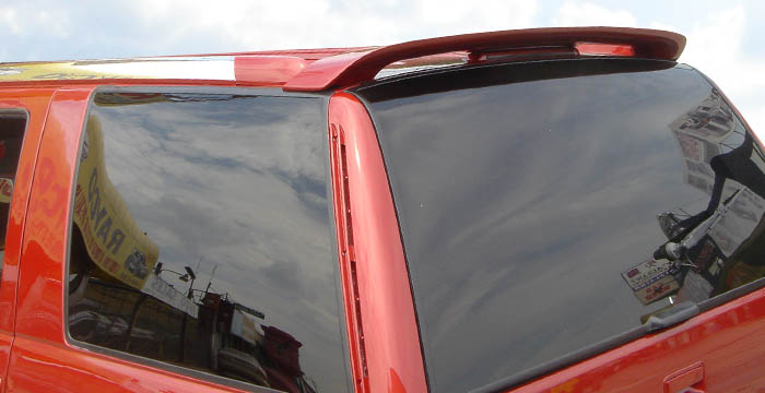 Custom GMC Denali Roof Wing  SUV/SAV/Crossover (1999 - 2001) - $290.00 (Manufacturer Sarona, Part #GM-001-RW)